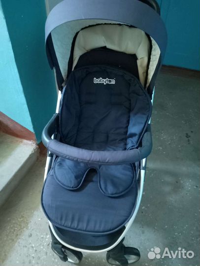 Прогулочная коляска