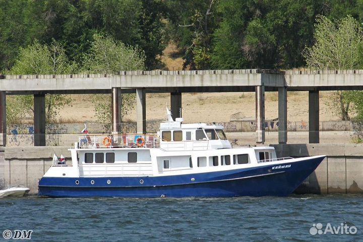 Моторная яхта 24 метра