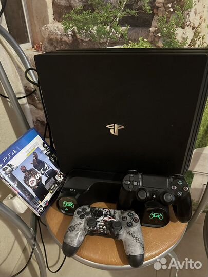 Sony PS4 pro 1tb