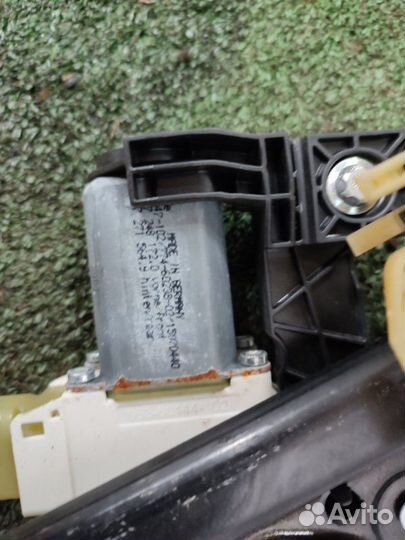 Стеклоподъемник задний правый Bmw 535 F10 N55B30A