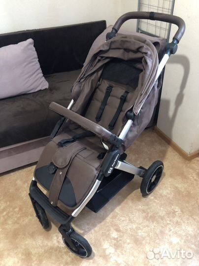 Коляска прогулочная