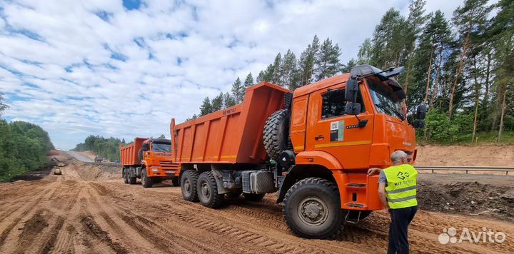 Водитель на новые самосвалы вахта