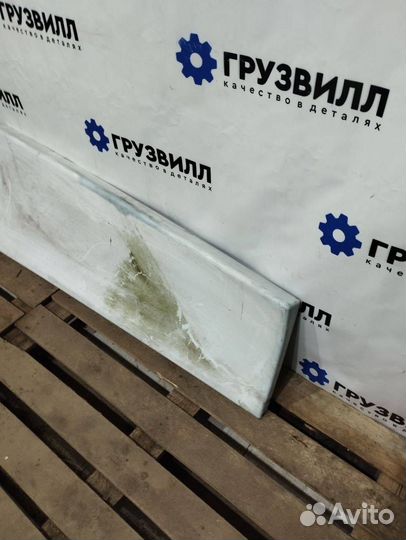 Спойлер кабины правый Volvo FMX 84259720