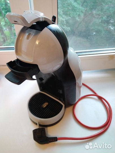 Капсульная кофемашина Nescafe Dolce Gusto Mini Me