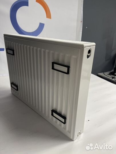 Радиатор панельный новый