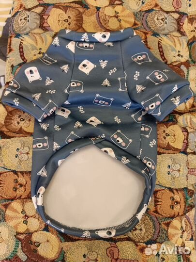 Кофта и жилетка для собак маленьких пород