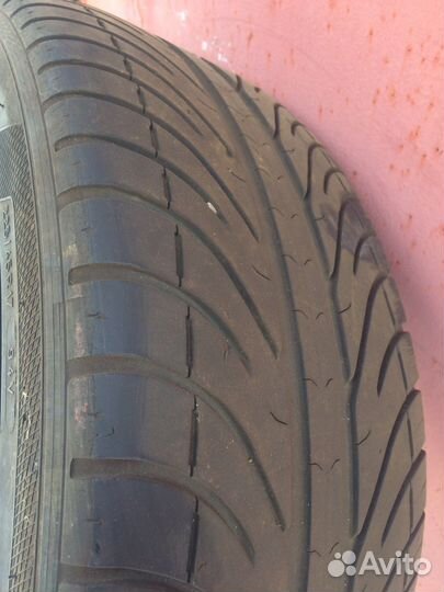 Kleber Hydraxer 225/45 R17