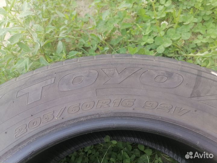 Toyo Proxes CF2 205/60 R16