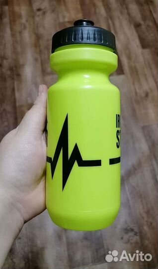 Бутылка для воды и напитков