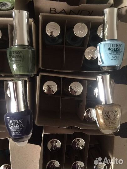 Гель- лаки для ногтей новые разные цвета