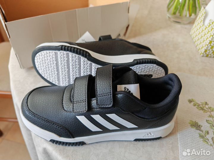 Кроссовки детские Adidas 36 р-р (US 5)