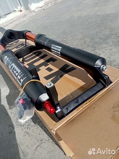 Воздушная вилка 26