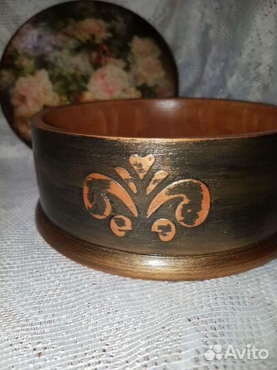 Шкатулка круглая