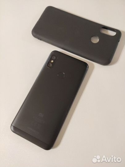 Xiaomi Mi A2 Lite Android One, 4/64 ГБ