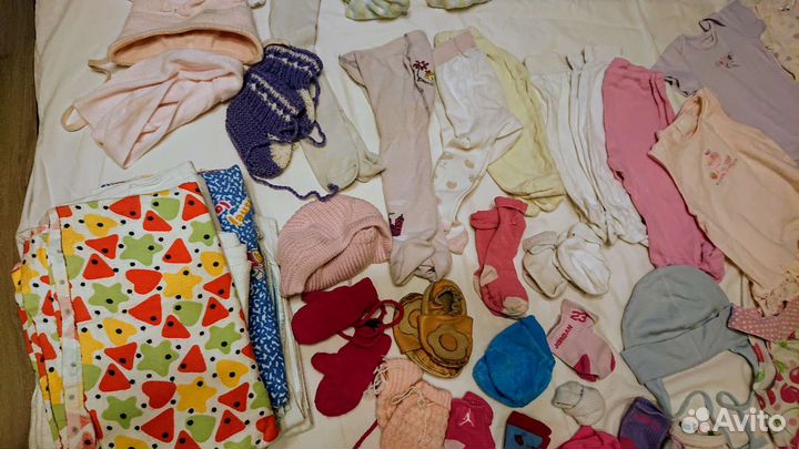 Одежда и вещи для новорожденного