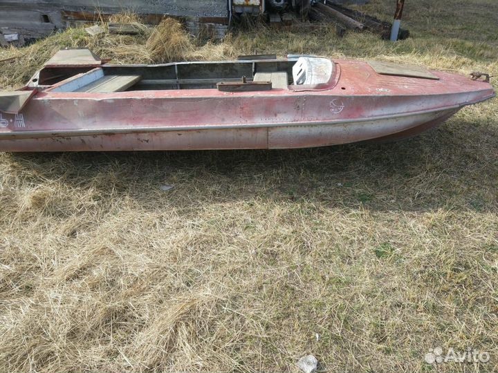 Лодка Обь М