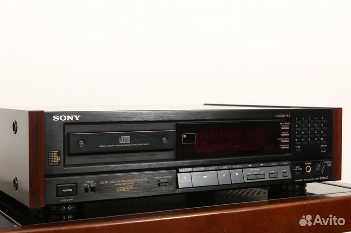 CD проигрыватель Sony CDP-338ESD