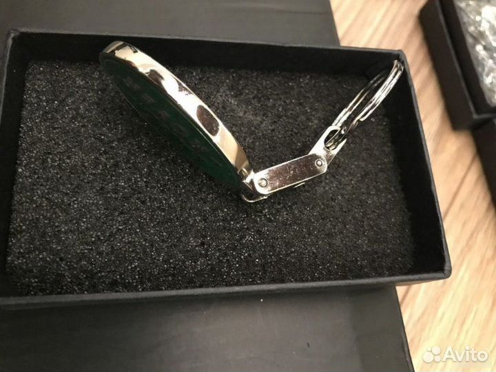 Брелок land-rover