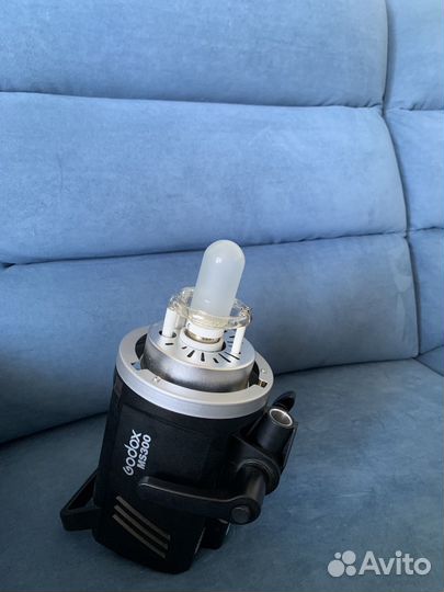 Вспышка студийная godox MS300