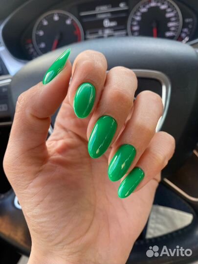 Маникюр и педикюр