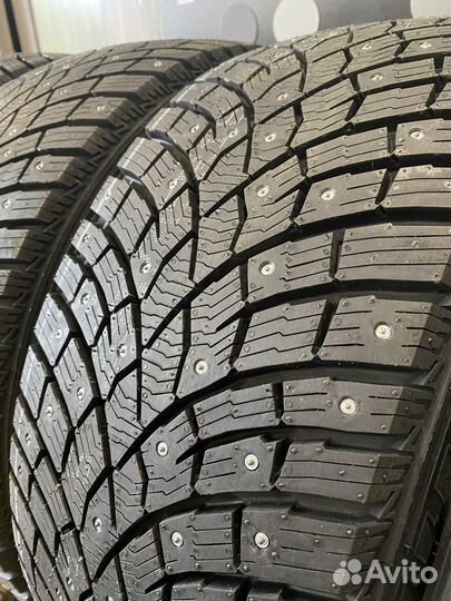 Triangle IcelynX TI501 235/60 R18 107T