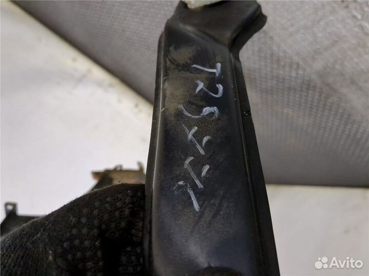 Лонжерон кузовной Mercedes CLS C219, 2009