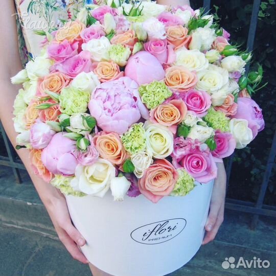 Цветы в коробке