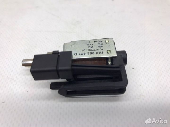 Блокиратор ключа замка зажигания Volkswagen Jetta