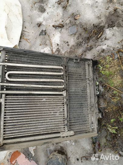 Касета радиатор Кондиционера на бмв е38