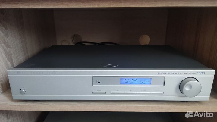 Тюнер Cambridge audio T500