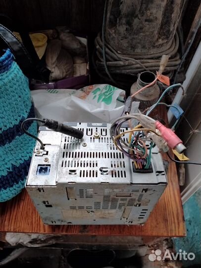 Продам магнитолу