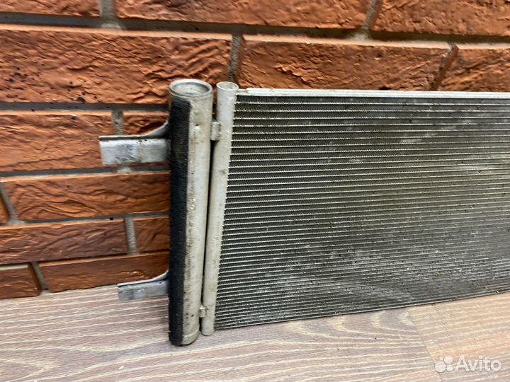 Б/У Б/У Радиатор кондиционера Mini F55 2014