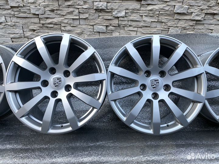 Диски R19 на Porsche Порше оригинал