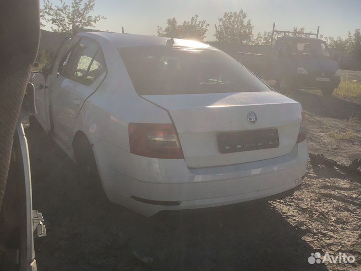 Запчасти Skoda octavia на разбор 1.6 MPI АКПП