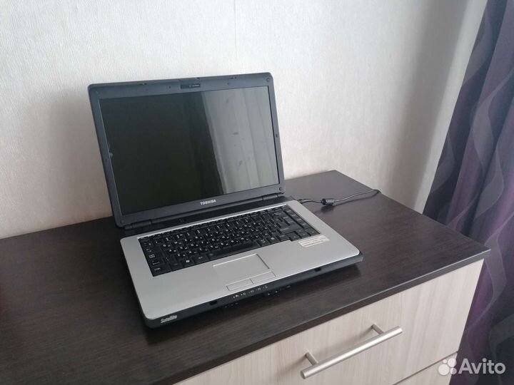 Ноутбук Toshiba