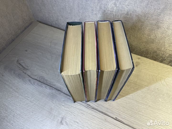 Вероника Рот Дивергент