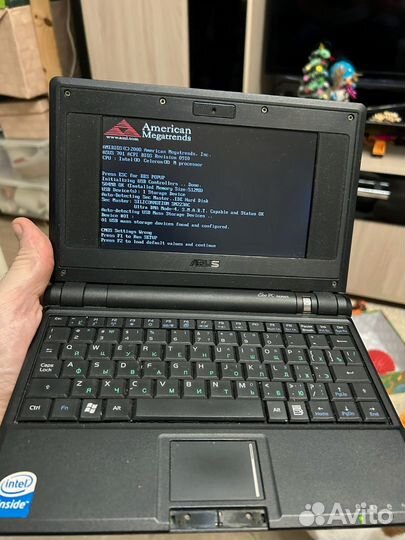 Маленький нетбук, бу