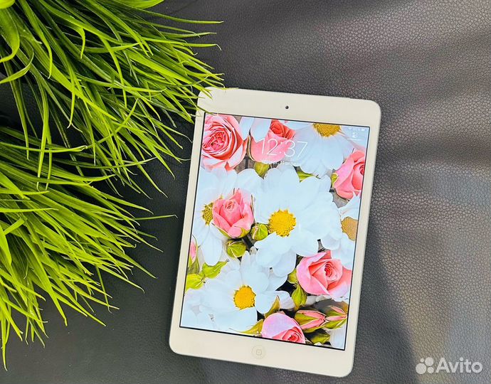 Apple iPad mini 2 - 16Gb, Wi-Fi + Cell, Silver