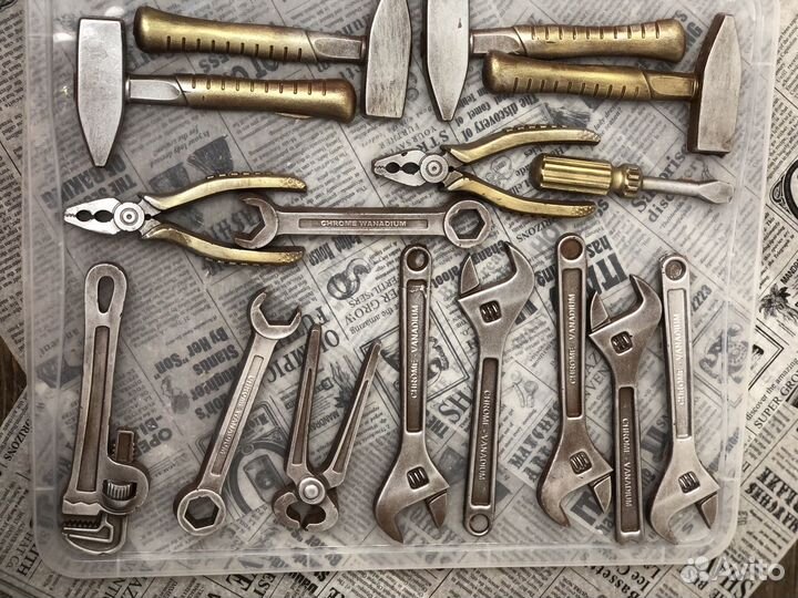 Шоколадные инструменты на день рождения