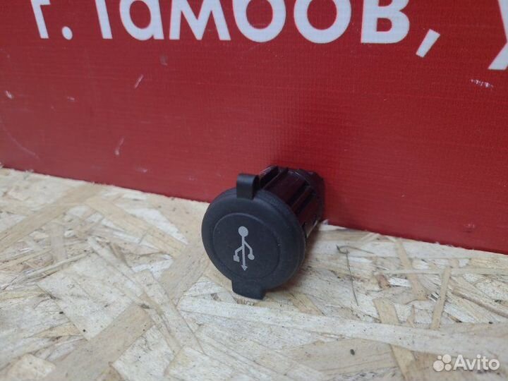 Usb разъем LADA Vesta