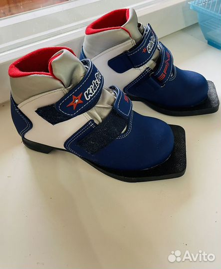 Лыжные ботинки детские