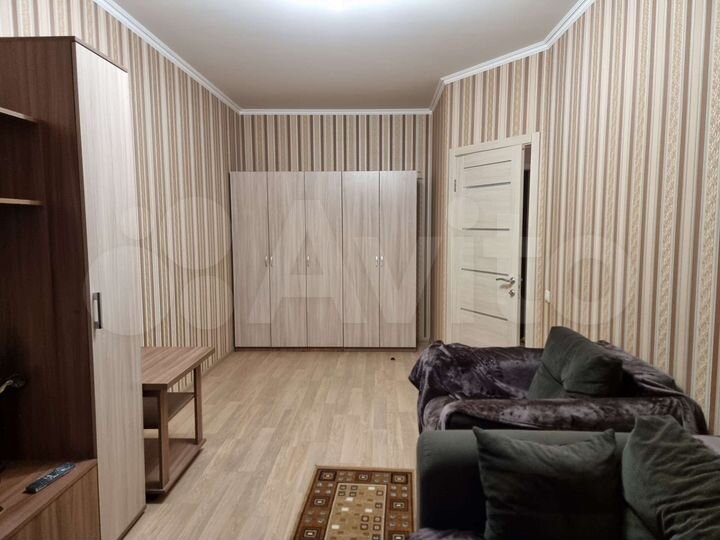 1-к. квартира, 38 м², 19/25 эт.