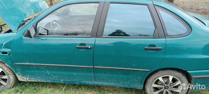 Двери Сеат кордоба