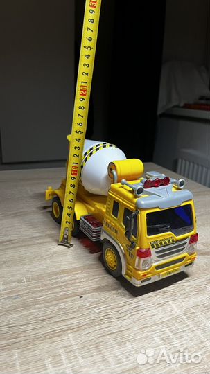 Бетономешалка игрушка