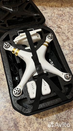 Квадрокоптер dji phantom 3 pro