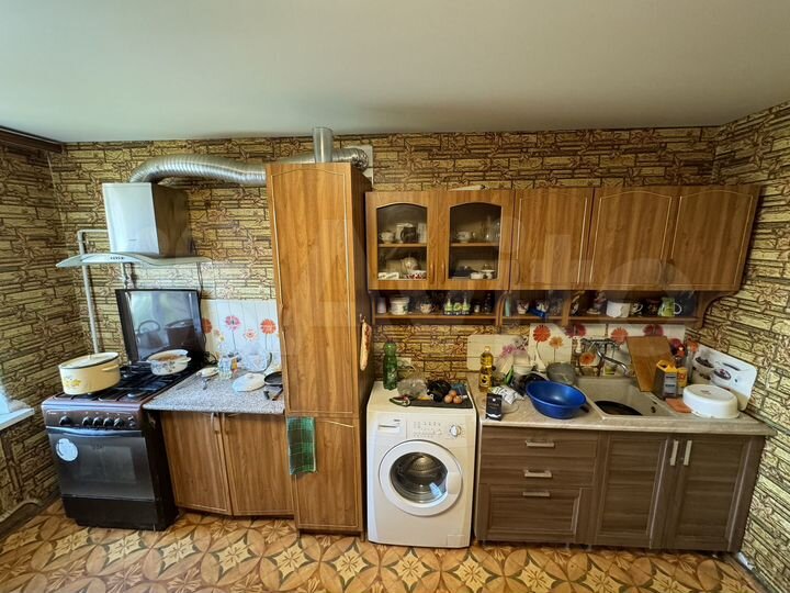 4-к. квартира, 80 м², 3/3 эт.