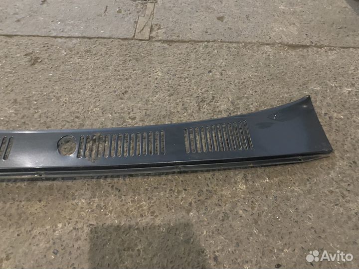 Жабо Toyota Hilux Surf LN130