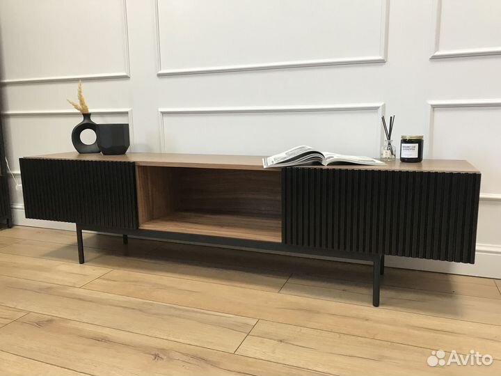 Тумба под тв в шпоне Walnut Black