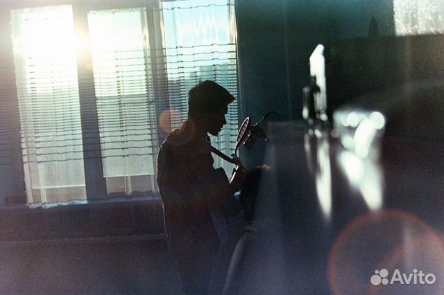 Фотограф (photographer, визуальный художник)