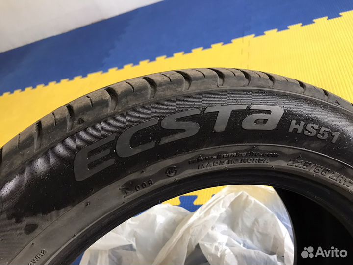 Kumho Ecsta HS51 225/55 R17 101W